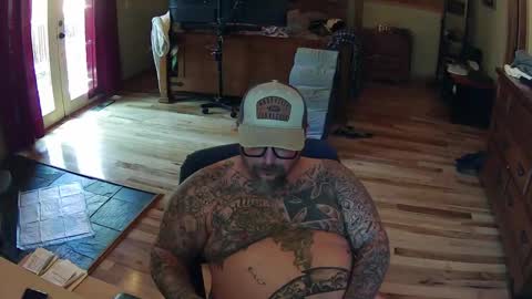 biggdaddy4206913 online show from March 18, 6:11 pm