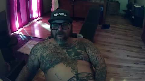 biggdaddy4206913 online show from November 7, 9:29 pm