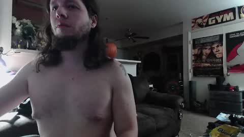 biggerisbetter21 online show from November 11, 6:51 am