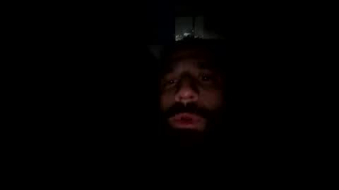 Snapshot of biggestdickyet chatting on October 18, 4:39 am biggestdickyet online show from October 18, 4:39 am