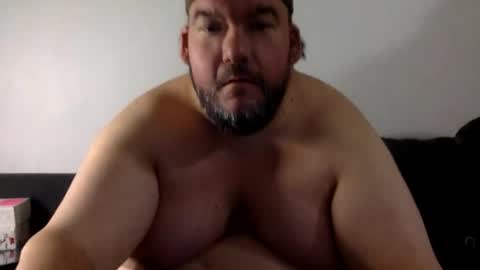 bigguyforyou1981 online show from December 5, 11:45 pm