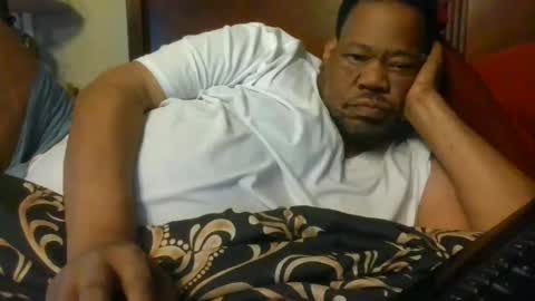 biggyscorpio online show from November 17, 8:17 am