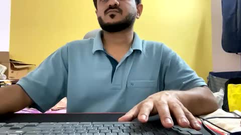 bighandsomesatisfy online show from February 12, 3:40 pm