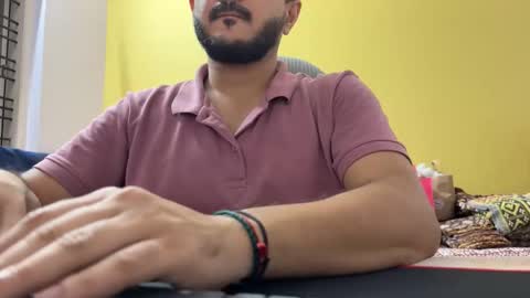 bighandsomesatisfy online show from April 19, 4:39 pm