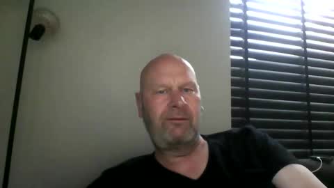 bigmike3339 online show from February 4, 8:09 am