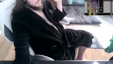 Skittles online show from March 5, 2:24 pm