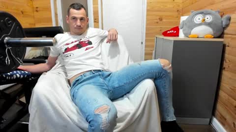 bigsshark online show from January 11, 8:43 am