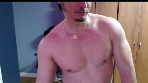 Snapshot of bigstud_007 chatting on October 27, 10:56 pm Andy online show from October 27, 10:56 pm