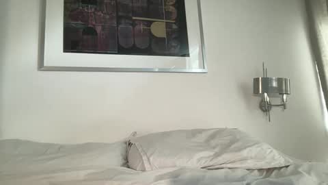 tall boy online show from January 14, 12:03 pm