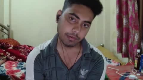 birbikrom104 online show from April 10, 11:28 am