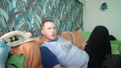 bizoukey15 online show from September 20, 2:11 am