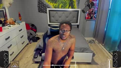 Plant Base Streamers From Pennsylvania online show from March 6, 10:47 pm