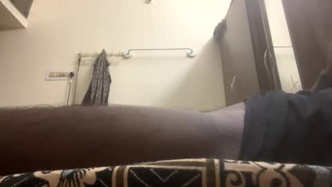 Snapshot of black_guy5 chatting on September 18, 12:01 am James online show from September 18, 12:01 am