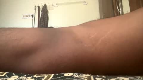 Snapshot of black_guy5 chatting on September 20, 9:09 am James online show from September 20, 9:09 am