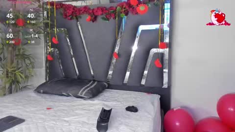 B L A C K  R O S E  online show from February 15, 12:01 pm