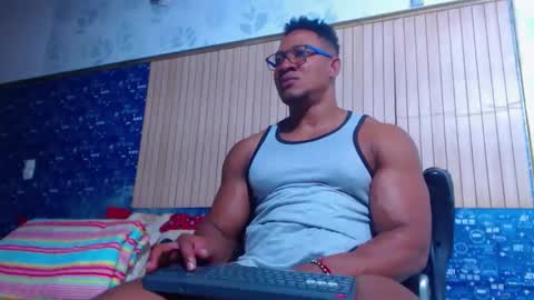 duglas online show from March 31, 8:43 pm