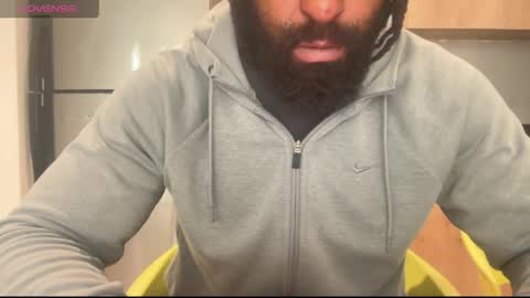 blackmuscles77 online show from April 4, 2:25 pm