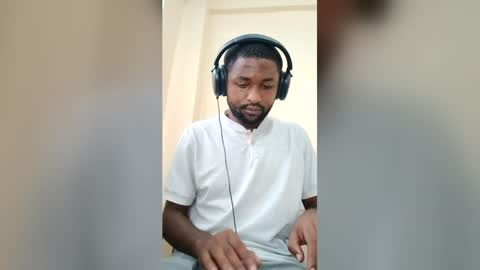 blakchiise online show from May 14, 6:11 am