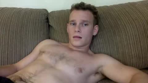 Snapshot of blakeandskylar chatting on September 15, 9:38 pm BlakeAndSkylar online show from September 15, 9:38 pm