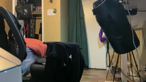 Blackjag00 online show from March 25, 2:10 pm