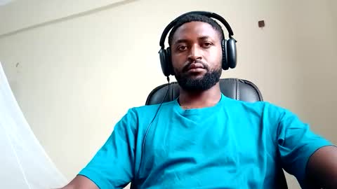 blakmoufaka online show from February 26, 5:53 am