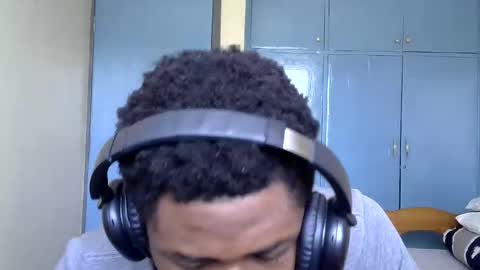 blakmoufaka online show from November 27, 6:06 am