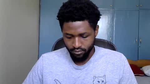 blakmoufaka online show from December 2, 7:55 am