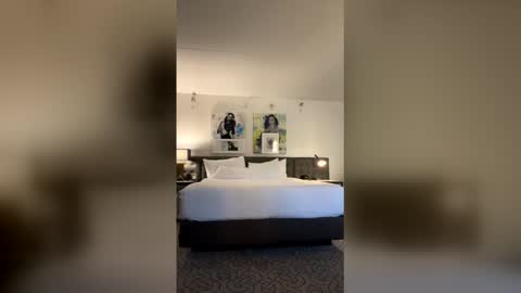 blancoo0102 online show from March 1, 11:26 pm