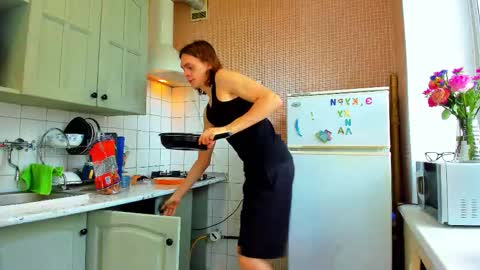 Snapshot of blazet0ne chatting on September 23, 7:40 am David online show from September 23, 7:40 am