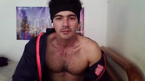 Snapshot of blckhorse19 chatting on March 6, 12:52 pm blckhorse19 online show from March 6, 12:52 pm