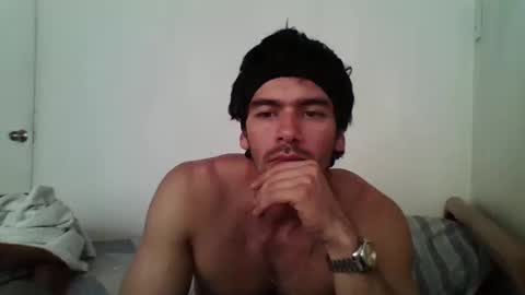 Snapshot of blckhorse19 chatting on February 19, 4:11 pm blckhorse19 online show from February 19, 4:11 pm