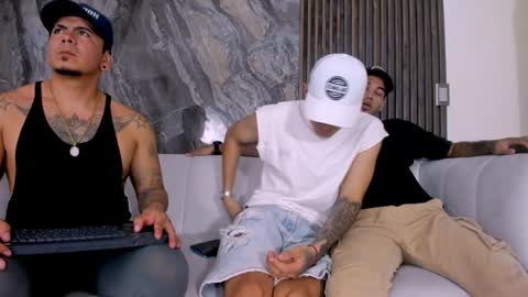 The Best Models online show from January 23, 1:35 pm