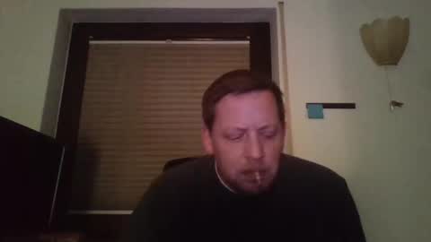 blonde32m online show from December 25, 5:47 pm