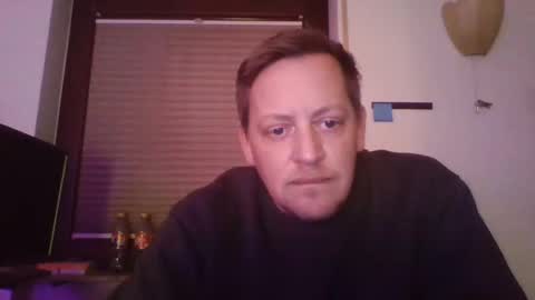 blonde32m online show from December 30, 4:51 pm