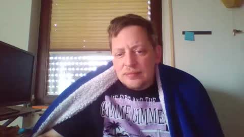 blonde32m online show from February 9, 8:22 am