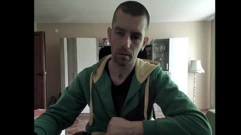 Runaway online show from January 23, 8:04 am