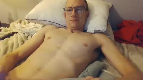 blue_eyes_888 online show from February 15, 4:48 pm