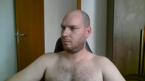 Blue online show from December 13, 4:38 pm