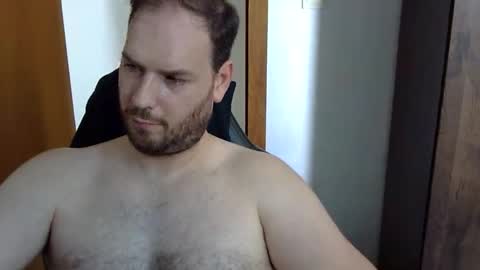 Blue online show from November 11, 4:45 pm