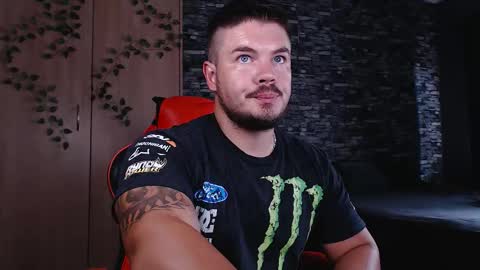 blueeyeboy0 online show from March 20, 12:53 pm