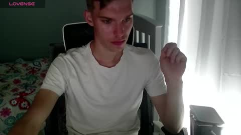 bluegaze6227724 online show from December 23, 1:14 am