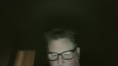 Snapshot of bluemoose70 chatting on December 28, 3:37 am bluemoose70 online show from December 28, 3:37 am