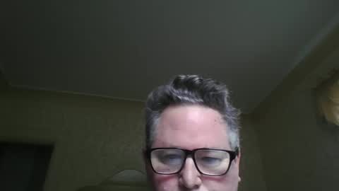 Snapshot of bluemoose70 chatting on September 27, 3:43 pm bluemoose70 online show from September 27, 3:43 pm