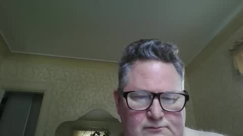 Snapshot of bluemoose70 chatting on September 12, 5:57 pm bluemoose70 online show from September 12, 5:57 pm