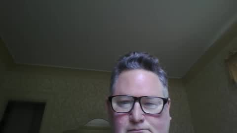 Snapshot of bluemoose70 chatting on September 8, 3:44 pm bluemoose70 online show from September 8, 3:44 pm