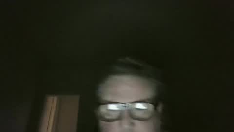 Snapshot of bluemoose70 chatting on January 4, 12:37 am bluemoose70 online show from January 4, 12:37 am
