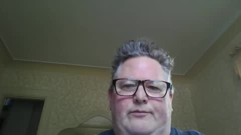 Snapshot of bluemoose70 chatting on October 8, 2:43 pm bluemoose70 online show from October 8, 2:43 pm