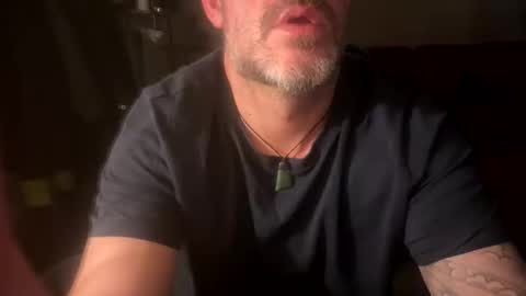 Blueyloey online show from November 17, 3:42 am