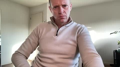 ask me online show from December 4, 10:11 am