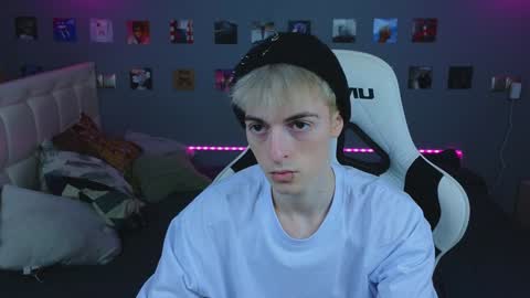 GARYALEXPVT IS OPEN online show from January 22, 6:31 pm